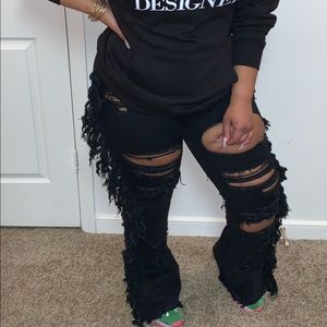 DISTRESSED BLACK WIDE LEG JEANS 🖤